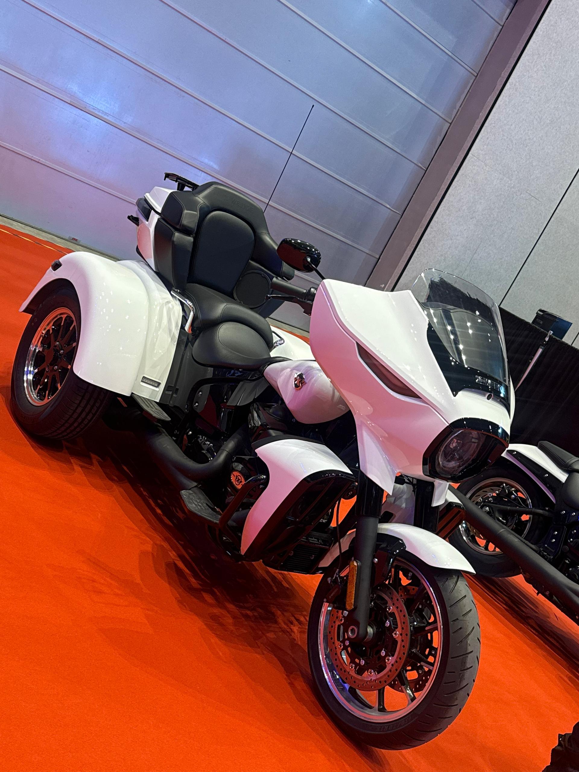 VT2000 Showcase